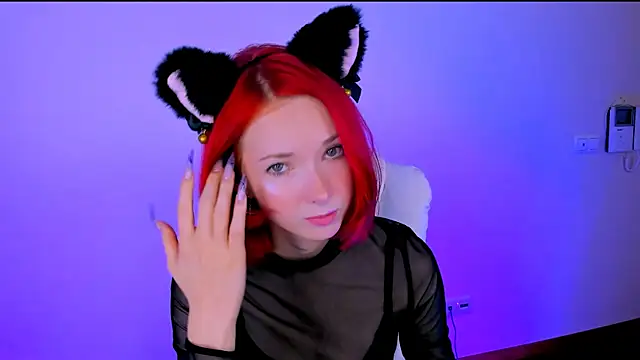 KimBoydd online show from October 2025 07:59:02 AM