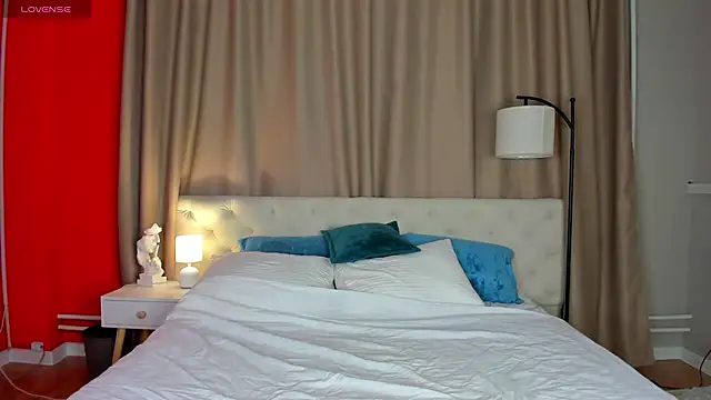 Snapshot of Belle_Wa1ker chatting on October 2025 09:30:02 AM Belle Wa1ker online show from October 2025 09:30:02 AM