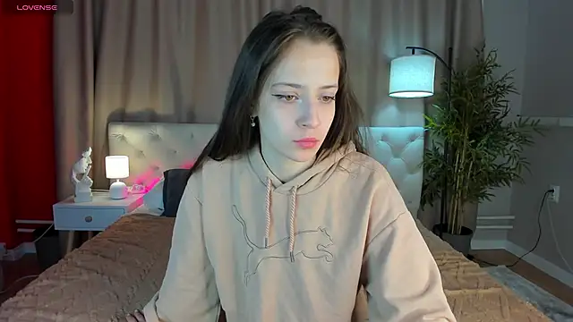 Snapshot of Belle_Wa1ker chatting on November 2025 01:03:02 AM Belle Wa1ker online show from November 2025 01:03:02 AM