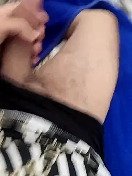 Yazaza1999 online show from October 2025 08:34:02 AM