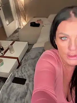 Nola Luxx-offiziell online show from September 2025 07:28:01 PM