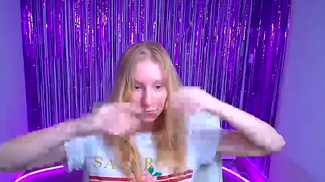 Elizabeth Kissa online show from September 2025 11:21:01 AM