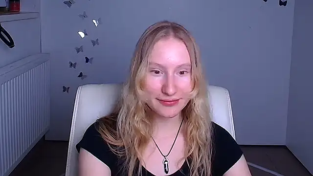 Elizabeth Kissa online show from September 2025 05:13:02 PM