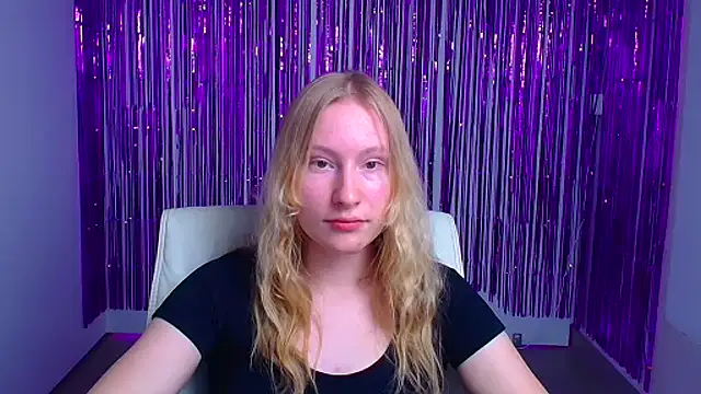Elizabeth Kissa online show from September 2025 11:25:01 AM