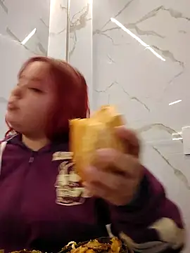 Snapshot of cherry_canndy_ chatting on September 2025 12:10:02 PM cherry canndy online show from September 2025 12:10:02 PM