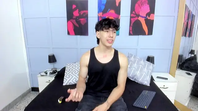 Sebaxx king online show from September 2025 12:49:02 PM