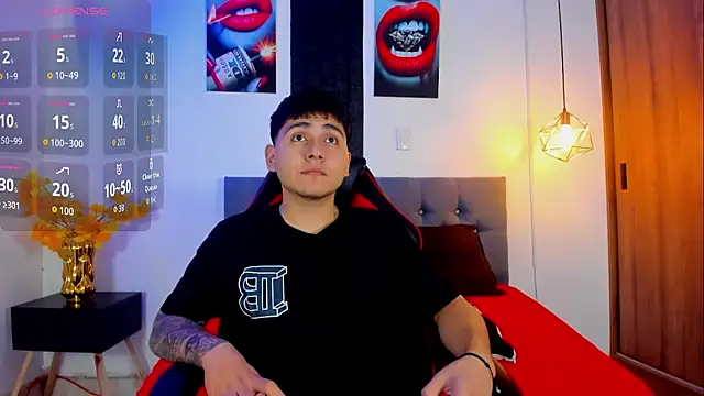 Nicolas James Sc online show from October 2025 01:42:02 PM