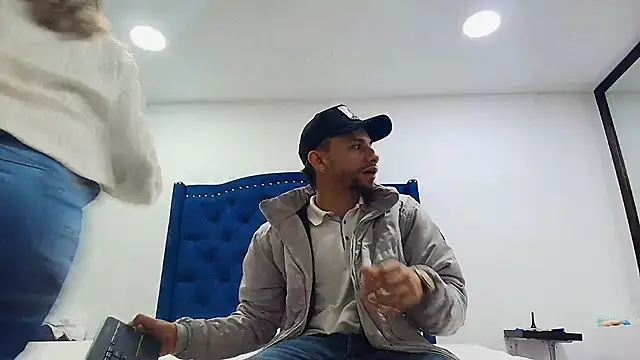 genessis  david online show from September 2025 03:30:02 AM