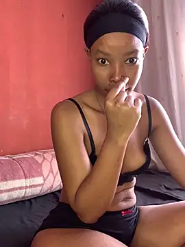 Pretty Beauty online show from October 2025 08:21:01 AM