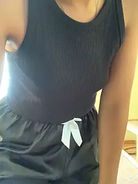 Pretty Beauty online show from October 2025 09:11:04 AM