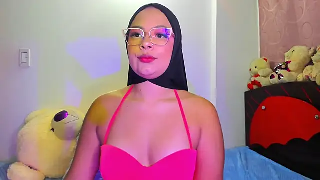Burcu yaran online show from September 2025 01:06:02 AM