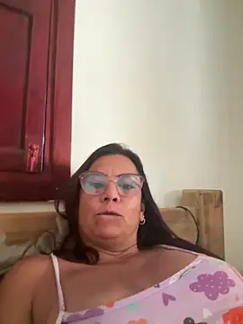 YadiraOrozco online show from October 2025 07:18:01 PM