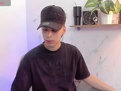 JUAM ADAMS online show from September 2025 05:36:02 PM