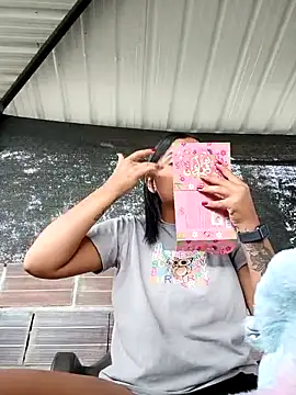 Naugthy-Mey online show from October 2025 01:52:02 PM