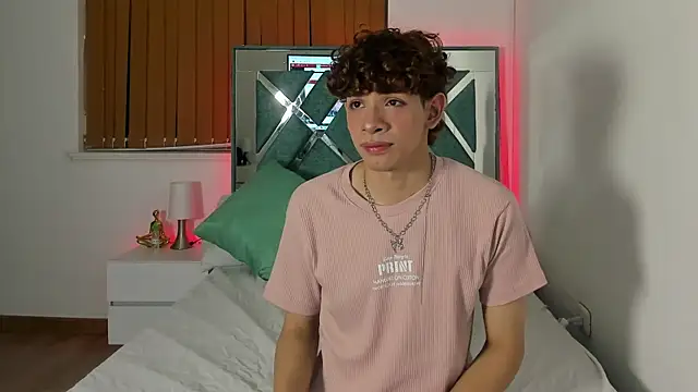 joshclarkth online show from September 2025 07:13:02 PM