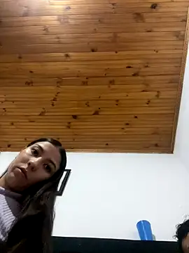 Snapshot of coupledesire18 chatting on October 2025 02:45:02 AM coupledesire18 online show from October 2025 02:45:02 AM