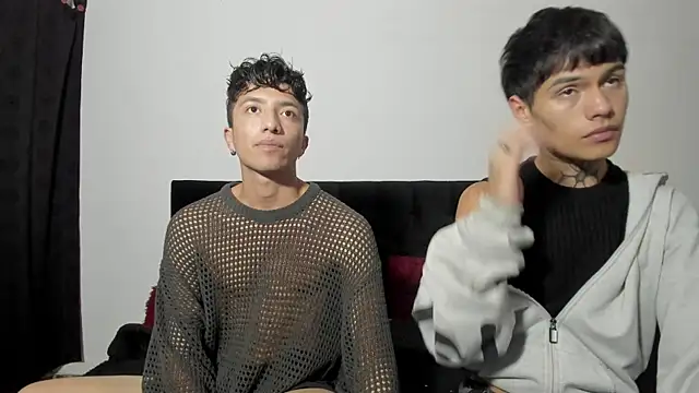 Snapshot of mhatias_ chatting on October 2025 02:37:02 AM mhatias online show from October 2025 02:37:02 AM