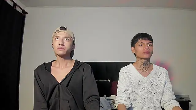 Snapshot of mhatias_ chatting on November 2025 03:34:01 AM mhatias online show from November 2025 03:34:01 AM