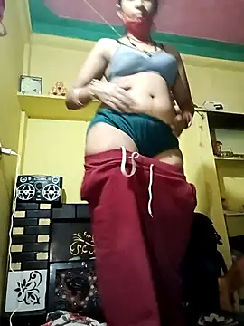 Snapshot of Jaya_Iyer chatting on October 2025 12:28:02 PM Jaya Iyer online show from October 2025 12:28:02 PM