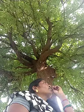 Snapshot of Jivika_Jaiswal chatting on October 2025 04:33:01 AM Jivika Jaiswal online show from October 2025 04:33:01 AM