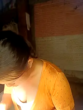 KumChyn online show from October 2025 07:05:02 AM