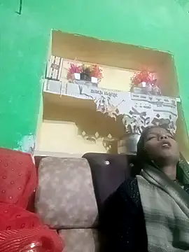 Hema4545 online show from October 2025 07:13:01 PM