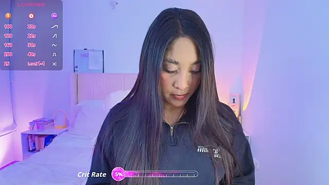 Snapshot of Megan_ale chatting on October 2025 10:18:02 PM Megan ale online show from October 2025 10:18:02 PM