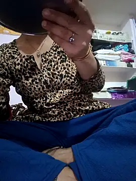 Snapshot of Sexy_Musakan22 chatting on November 2025 06:13:01 AM Sexy Musakan22 online show from November 2025 06:13:01 AM