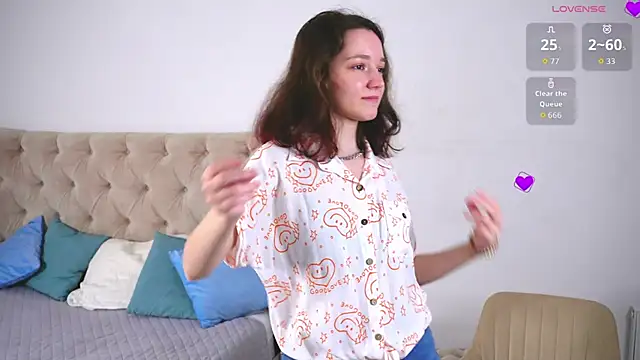 Snapshot of RolandaFolkes chatting on October 2025 04:45:01 AM RolandaFolkes online show from October 2025 04:45:01 AM