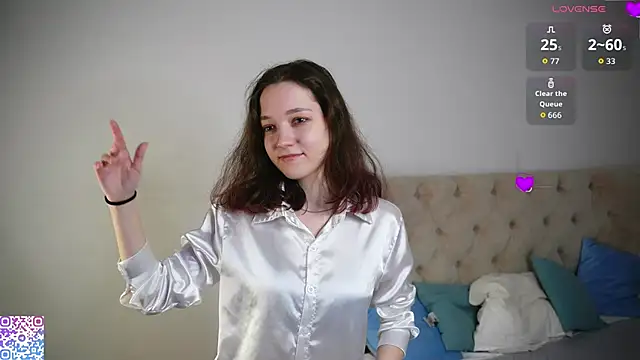 Snapshot of RolandaFolkes chatting on November 2025 04:34:02 AM RolandaFolkes online show from November 2025 04:34:02 AM