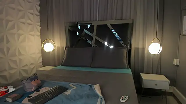 MAGIC TESSA online show from October 2025 07:04:02 PM