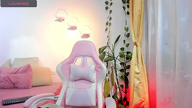Jade22   online show from September 2025 01:11:02 PM