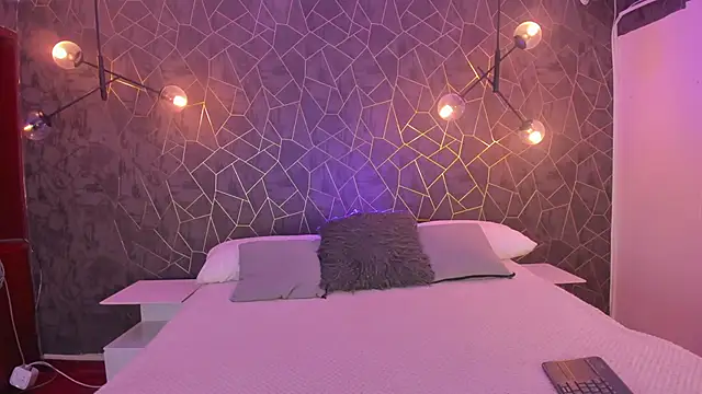 jazlin angels online show from October 2025 06:47:01 AM