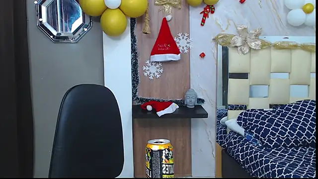 taylor collins  online show from November 2025 10:14:02 PM