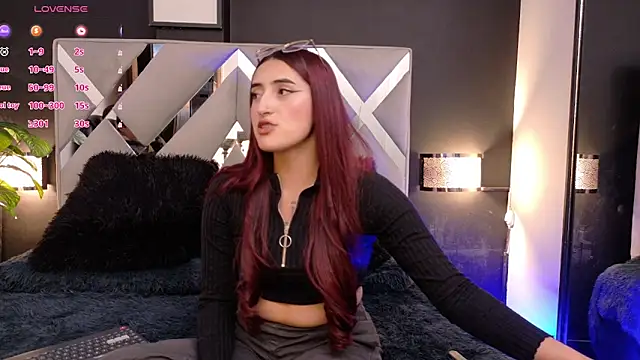 Snapshot of Miia_bunny chatting on October 2025 08:50:02 PM Miia bunny online show from October 2025 08:50:02 PM