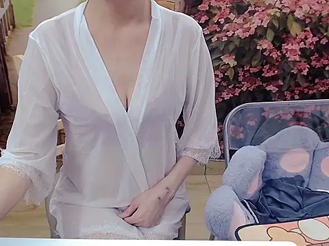 Snapshot of Funnygirl_9x chatting on October 2025 01:50:02 AM Funnygirl 9x online show from October 2025 01:50:02 AM