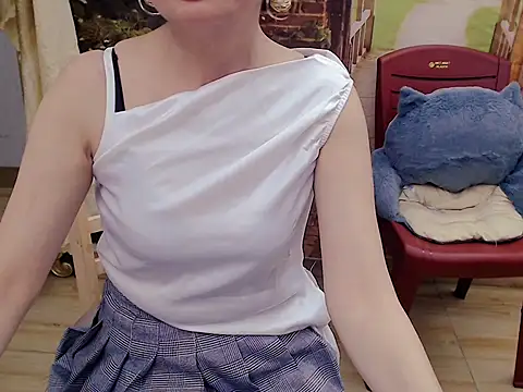 Snapshot of Funnygirl_9x chatting on October 2025 01:22:02 PM Funnygirl 9x online show from October 2025 01:22:02 PM