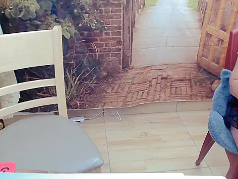 Snapshot of Funnygirl_9x chatting on October 2025 01:27:02 AM Funnygirl 9x online show from October 2025 01:27:02 AM