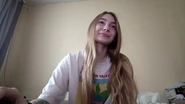 Nymera flare online show from November 2025 07:30:02 AM