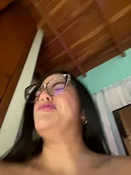 Snapshot of alilith chatting on October 2025 07:14:01 PM alilith online show from October 2025 07:14:01 PM