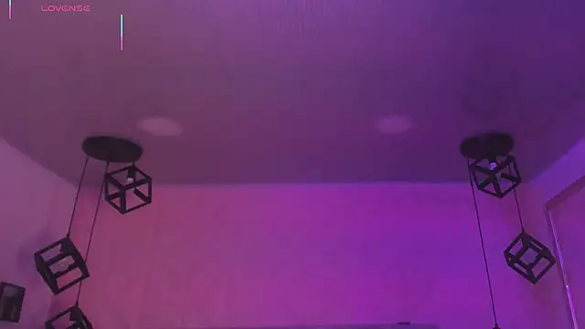 AnaVelvett online show from October 2025 01:25:02 PM