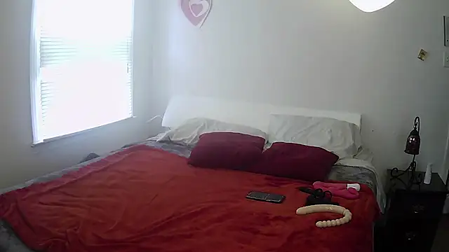 marynka21 online show from September 2025 06:35:02 PM