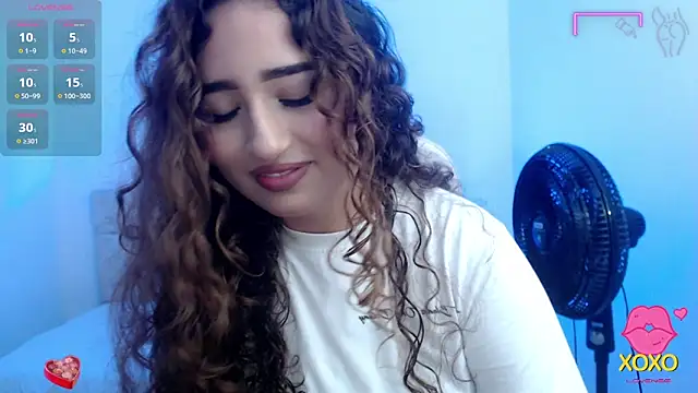 sasha 17  online show from September 2025 05:16:02 PM