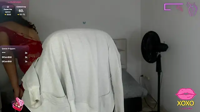 sasha 17  online show from October 2025 03:14:02 PM