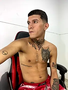 Snapshot of dilan_abraham12 chatting on October 2025 03:03:02 AM dilan abraham12 online show from October 2025 03:03:02 AM