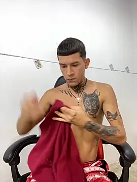 Snapshot of dilan_abraham12 chatting on October 2025 03:47:02 PM dilan abraham12 online show from October 2025 03:47:02 PM