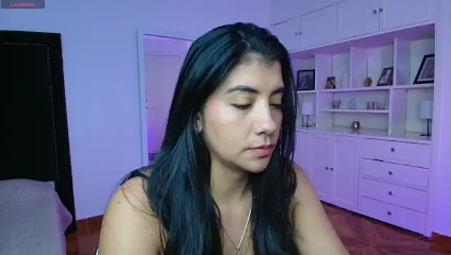 Snapshot of nina_moen chatting on October 2025 10:52:02 PM nina moen online show from October 2025 10:52:02 PM