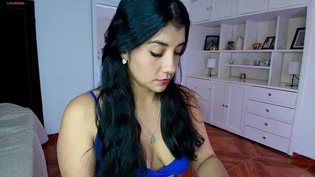 Snapshot of nina_moen chatting on November 2025 03:05:01 AM nina moen online show from November 2025 03:05:01 AM