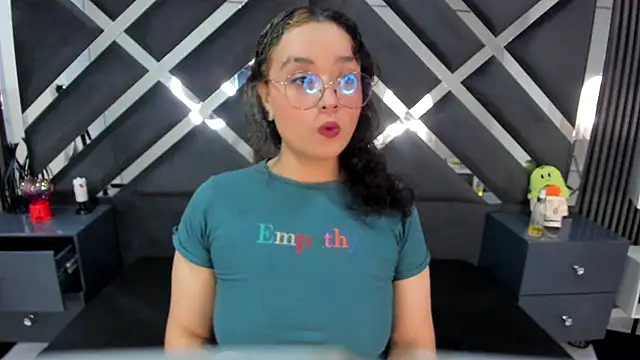 tara black online show from September 2025 04:32:01 PM