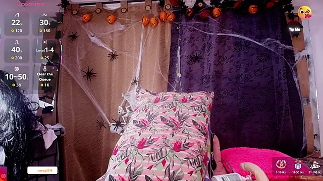 Snapshot of sweegirl69 chatting on October 2025 11:58:01 AM sweegirl69 online show from October 2025 11:58:01 AM